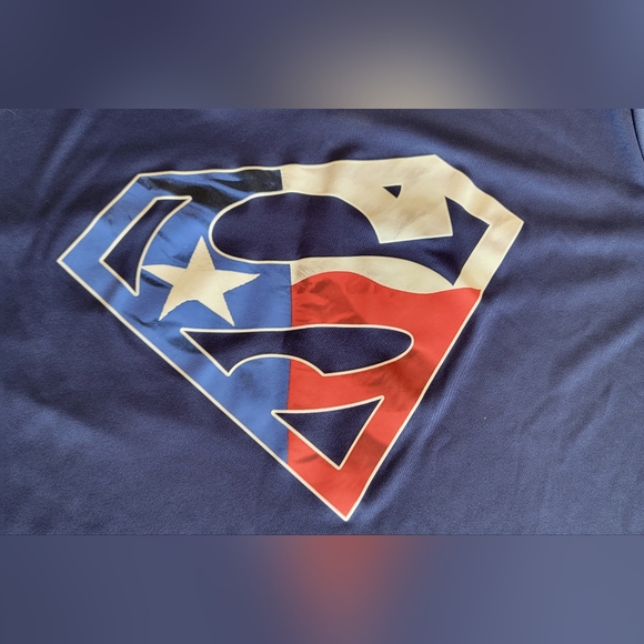 Blue xl dry fit superman t-shirt - Picture 3 of 5